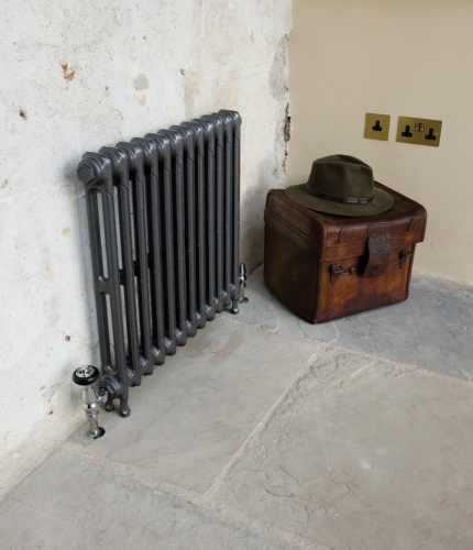 Victorian 2 Cast Iron Radiator 615mm